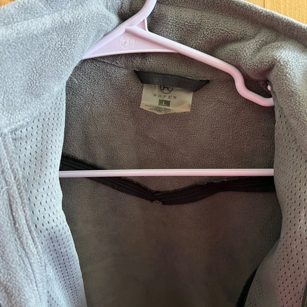 Girl’s Roper Black Softshell Jacket - Picture 4 of 5